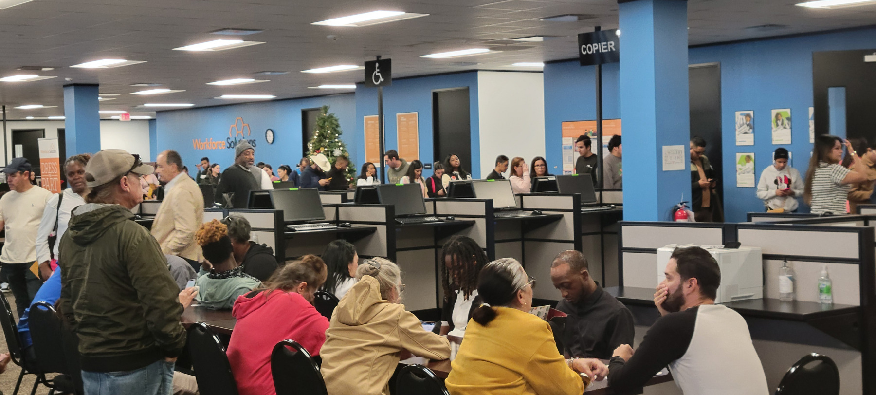 Elin Energy Hiring Event Draws 180+ Attendees