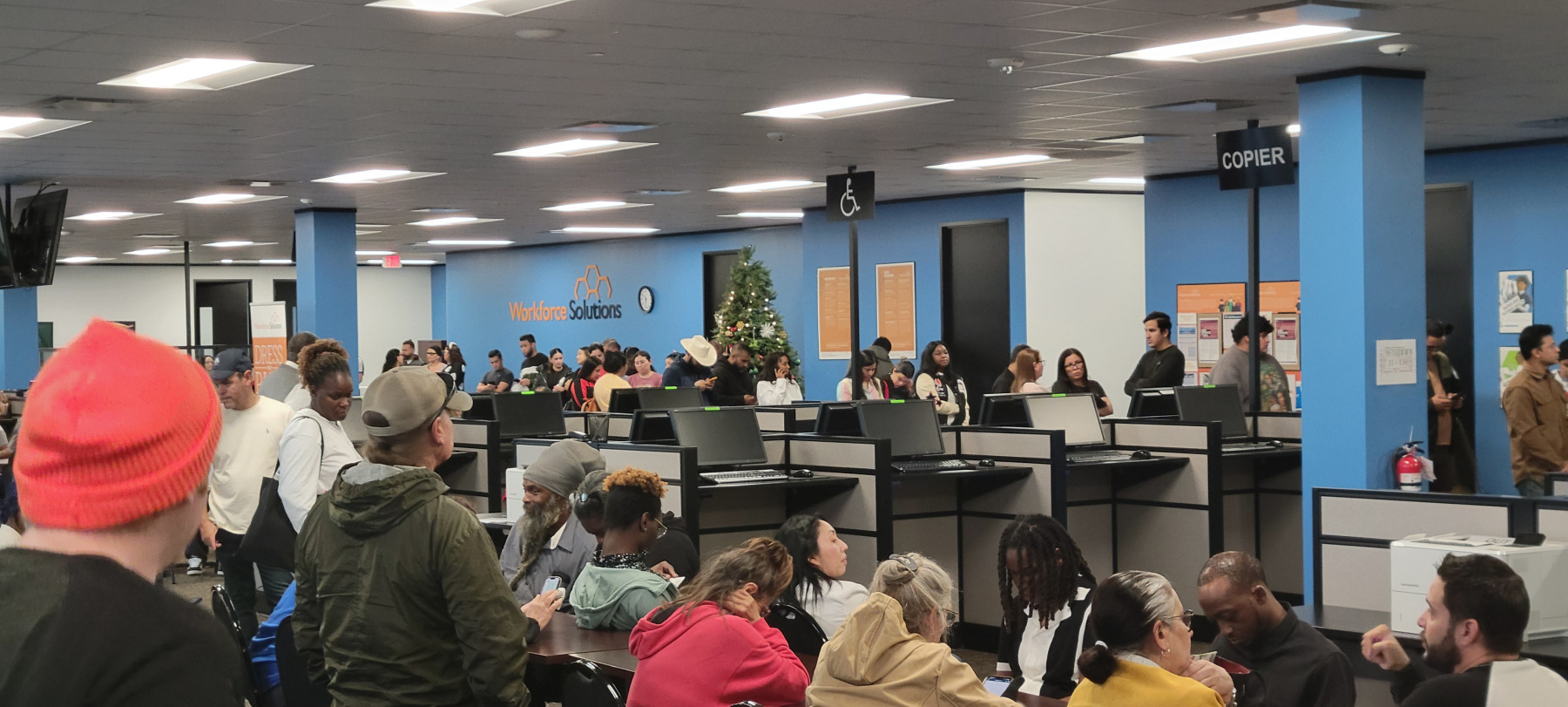 Elin Energy Hiring Event Draws 180+ Attendees